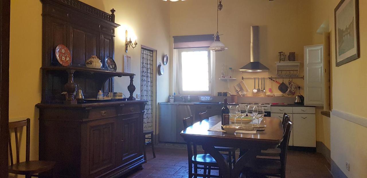 Appartamento Valle Verde Buti Екстериор снимка