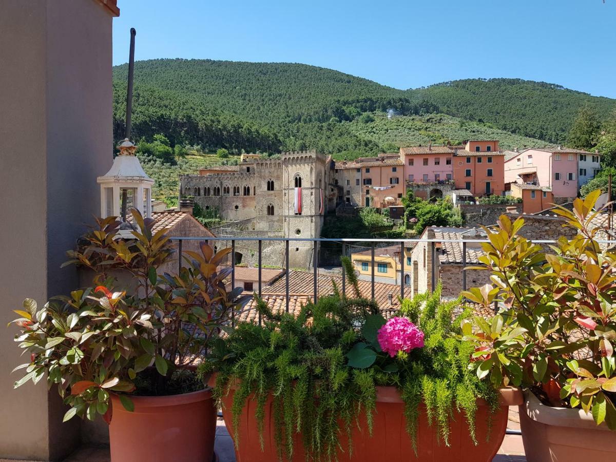 Appartamento Valle Verde Buti Екстериор снимка