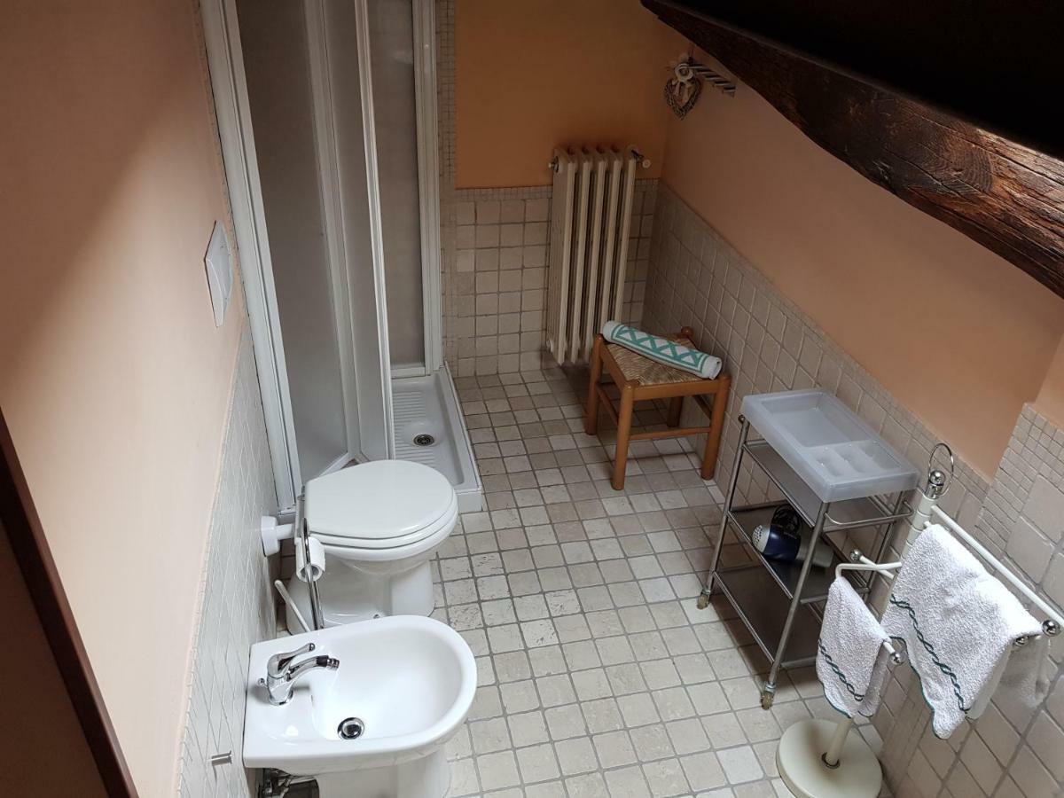 Appartamento Valle Verde Buti Екстериор снимка