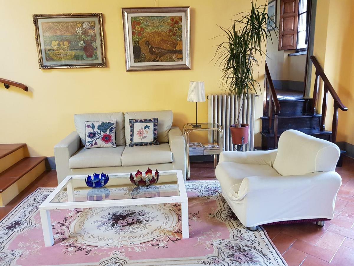 Appartamento Valle Verde Buti Екстериор снимка