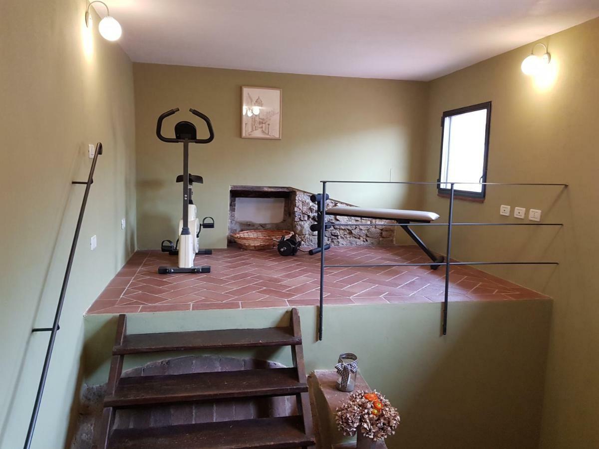 Appartamento Valle Verde Buti Екстериор снимка