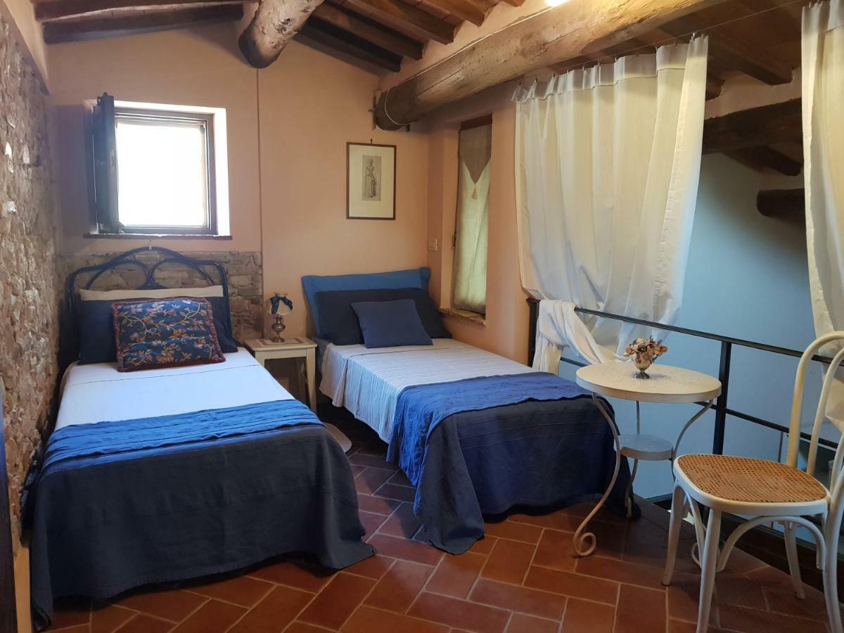 Appartamento Valle Verde Buti Екстериор снимка